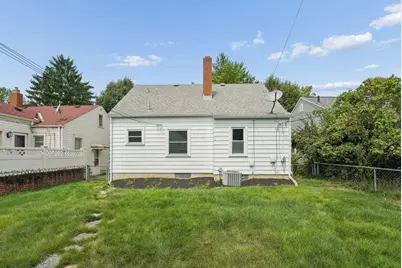 375 E Royal Forest Boulevard, Columbus, OH 43214 - Photo 24