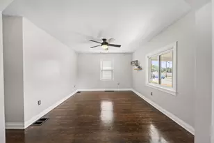 415 E Central Ave, Delaware, OH 43015 - Photo 20