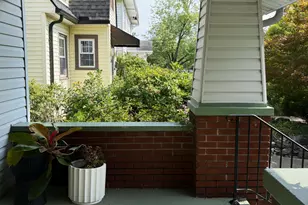 98 S Roys Ave, Columbus, OH 43204 - Photo 2