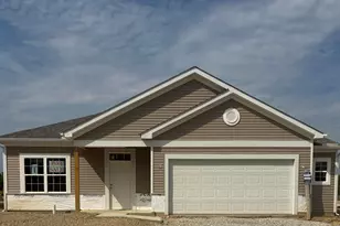 1543 Ebbets Ct, Columbus, OH 43228 - Photo 1