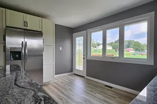 524 N Spring St, Logan, OH 43138 - Photo 18