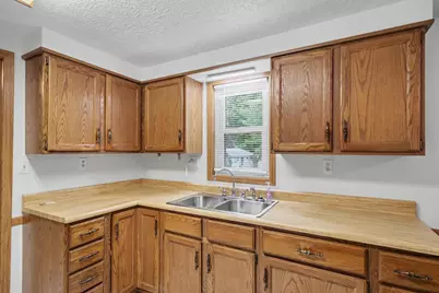 1383 Michigan Drive, Bucyrus, OH 44820 - Photo 10