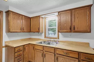 1383 Michigan Dr, Bucyrus, OH 44820 - Photo 10