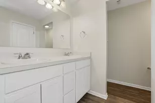 1226 Lake Forest Dr, Hebron, OH 43025 - Photo 16