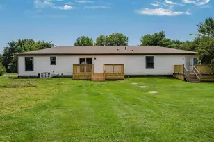 7094 Fayette Dr, West Jefferson, OH 43162 - Photo 6