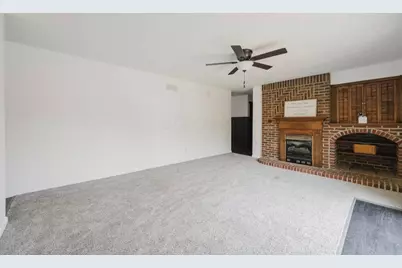 7094 Fayette Drive, West Jefferson, OH 43162 - Photo 18