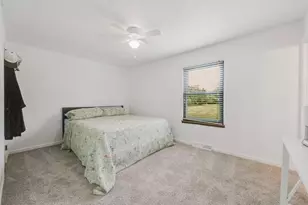 7094 Fayette Dr, West Jefferson, OH 43162 - Photo 14