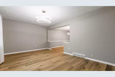 6641 Kennington Square S, Pickerington, OH 43147 - Photo 6