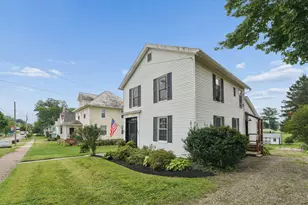 107 W Sandusky St, Fredericktown, OH 43019 - Photo 4