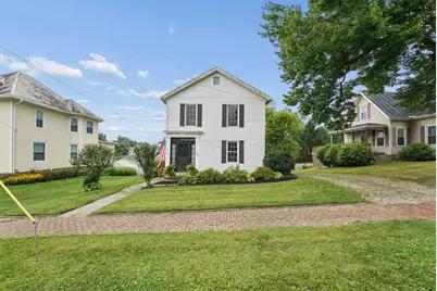 107 W Sandusky Street, Fredericktown, OH 43019 - Photo 2