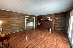 129 Gale Ct, Circleville, OH 43113 - Photo 16