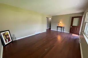 129 Gale Ct, Circleville, OH 43113 - Photo 6