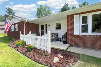 743 Carpico Drive NE, Lancaster, OH 43130 - Photo 2