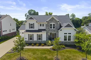 8499 Paddock Trl, Blacklick, OH 43004 - Photo 4