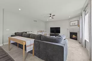 8499 Paddock Trl, Blacklick, OH 43004 - Photo 14