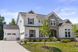 8499 Paddock Trl, Blacklick, OH 43004 - Photo 2