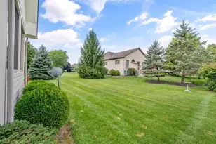 920 Linworth Village Dr, Columbus, OH 43235 - Photo 20