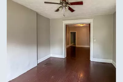 414 E 14th Avenue, Columbus, OH 43201 - Photo 2