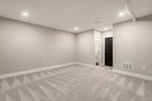 1251 Perry St, Columbus, OH 43201 - Photo 36