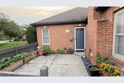 2632 Trottersway Drive, Columbus, OH 43235 - Photo 8