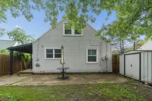 348 Yarmouth Ln, Columbus, OH 43228 - Photo 32
