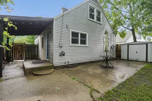 348 Yarmouth Ln, Columbus, OH 43228 - Photo 6