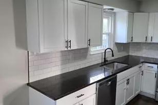 4786 Drayton Rd, Hilliard, OH 43026 - Photo 2