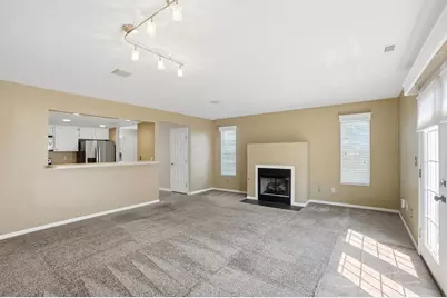 662 Lakeview Drive S #27, Grove City, OH 43123 - Photo 12