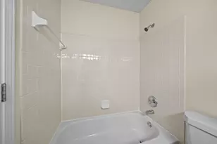 1439 Pinehurst Ct, Columbus, OH 43223 - Photo 20
