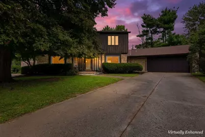 5288 Butternut Court E, Columbus, OH 43229 - Photo 1