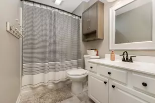 7570 Storrington Pl, Lewis Center, OH 43035 - Photo 38