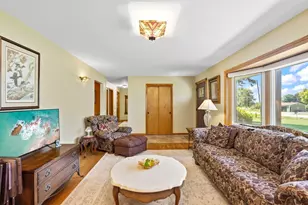 3920 Lukens Rd, Grove City, OH 43123 - Photo 8