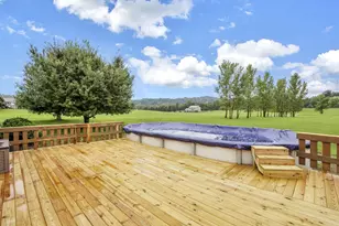 10535 S Poplar Dr, Glouster, OH 45732 - Photo 10