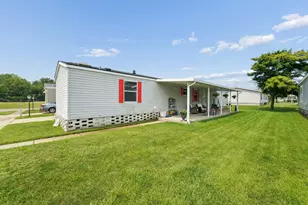 668 Royal Palm Ct, Columbus, OH 43207 - Photo 1