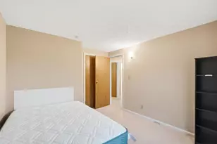 3320 Parksley Ct, Columbus, OH 43204 - Photo 20
