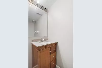 3320 Parksley Court, Columbus, OH 43204 - Photo 32