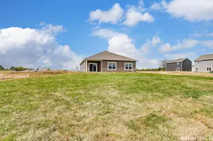 1175 Stratford Wy, London, OH 43140 - Photo 38