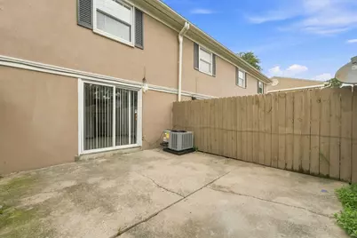 126 Tarryton Court E #4D, Columbus, OH 43228 - Photo 30
