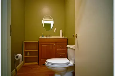 147 W Water, Chillicothe, OH 45601 - Photo 12