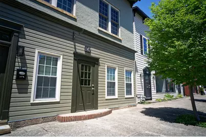 147 W Water, Chillicothe, OH 45601 - Photo 2