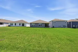 1017 Sherwood Loop, Bellefontaine, OH 43311 - Photo 28