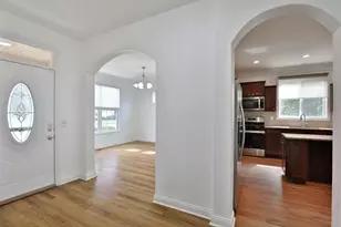 319 Kastlekove Dr, Lewis Center, OH 43035 - Photo 4