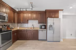 493 W 3rd Ave, Columbus, OH 43201 - Photo 10