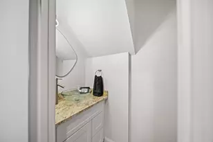 493 W 3rd Ave, Columbus, OH 43201 - Photo 12