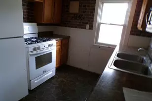 136 N Hazel St, Upper Sandusky, OH 43351 - Photo 6