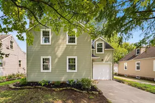 556 N Pickaway St, Circleville, OH 43113 - Photo 2