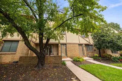 3262 Brookview Way #11, Columbus, OH 43221 - Photo 4
