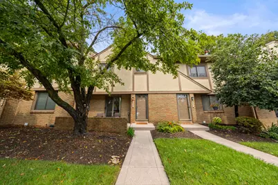 3262 Brookview Way #11, Columbus, OH 43221 - Photo 2