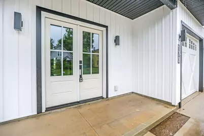 170 W Locust Street, Newark, OH 43055 - Photo 4