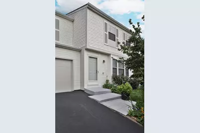 7731 Kelvinway Drive #64, Worthington, OH 43085 - Photo 2